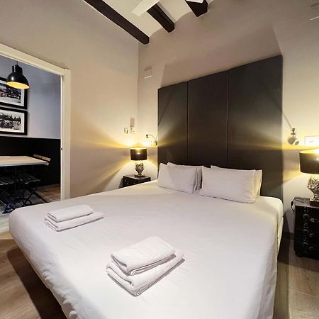 Stay U-Nique Apartments Est Barcelona Luaran gambar
