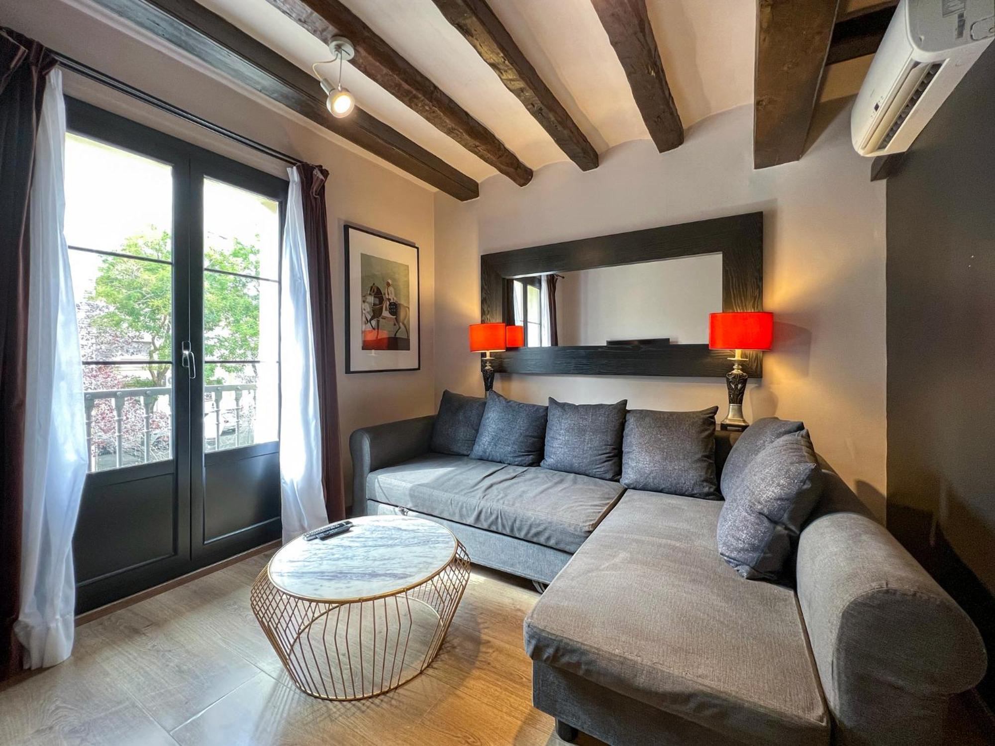 Stay U-Nique Apartments Est Barcelona Luaran gambar