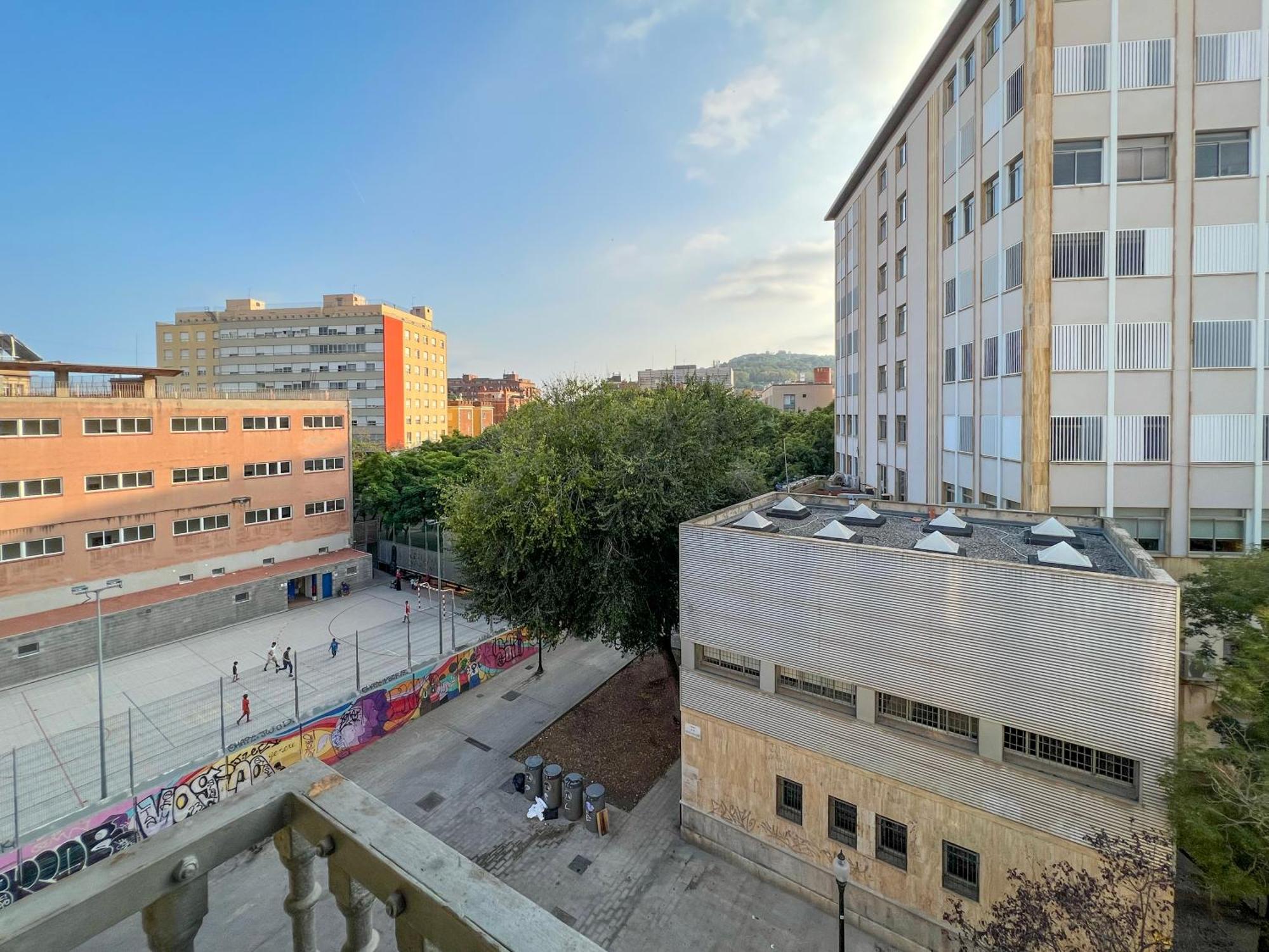 Stay U-Nique Apartments Est Barcelona Luaran gambar