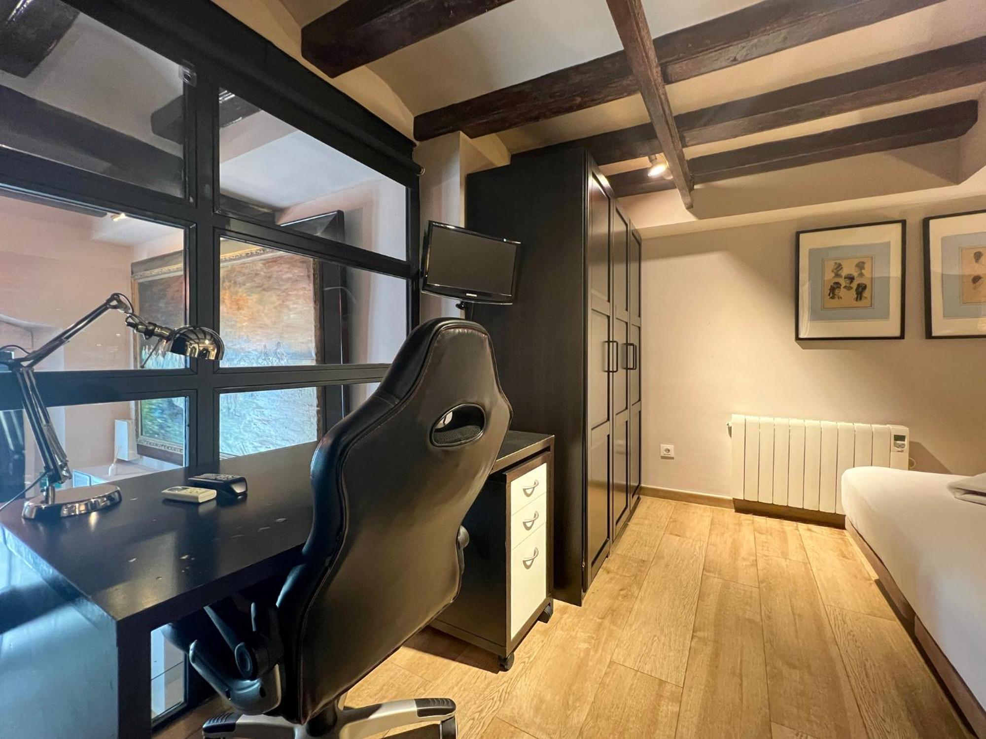 Stay U-Nique Apartments Est Barcelona Luaran gambar